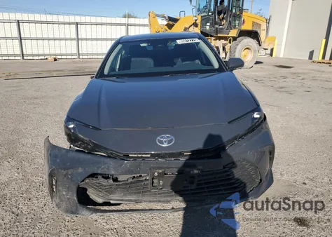 2025 Toyota Camry Xse из США, поврежденный, VIN 4T1DAACK8SU043302